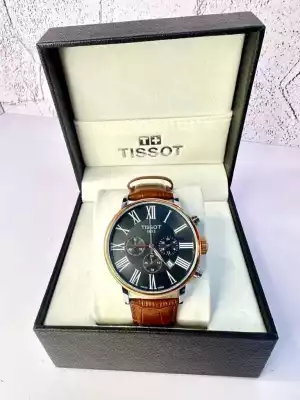 Часы Кварцевые Tissot  сталь бронзовый  с кожаным коричневым    ремнем и с черным циферблатом